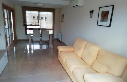 Armilla House | Casa Pascal