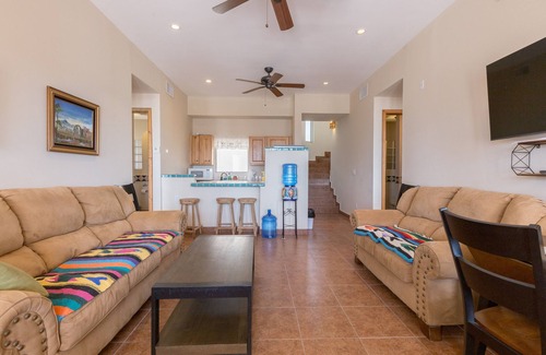 Las Conchas House | Casa Pelicano: Ultimate Beach Retreat with Private Access & Stunning Views