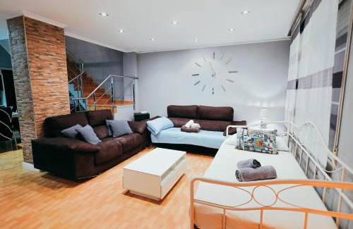 Poblats Maritims House | Casa Pepi, Jacuzzi, Oceanogràfic, City of Arts, RioTuria 5min