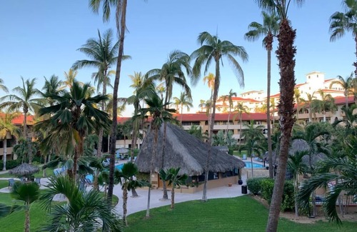 Marina Condo | CASA PESCADOR! Great 2 Bedroom Condo 1 block from Medano Beach Cabo San Lucas