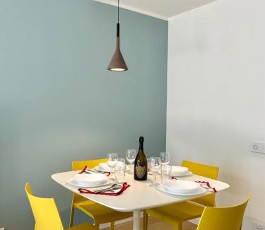 Genoa Apartment | Casa Piano Waterfront Wifi free parking