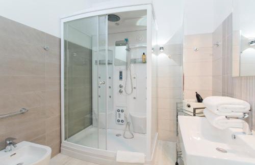 Bosa Historic Centre Apartment | Casa Piazzé IUN Q0873