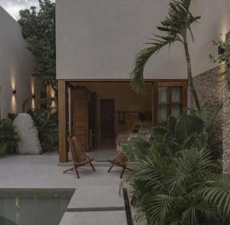 Zona Paseo Montejo House | Casa Piedra - Paseo Montejo