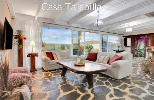 Antigua House | Casa Pilar, Aurora y Tarabilla en Finca Ecológica