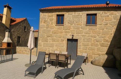 Seia House | Casa Pinhão