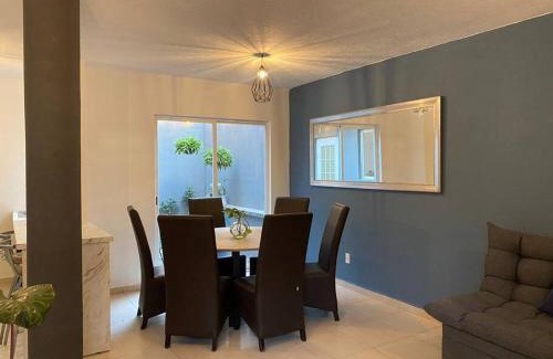 Leon Apartment | Casa Pirules- Parque Metropolitano