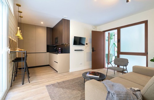 San Lorenzo Apartment | Casa Pizarro, by Homing U