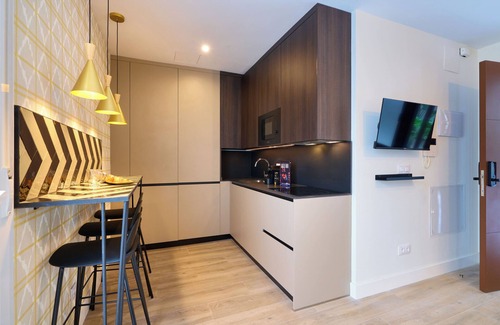 San Lorenzo Apartment | Casa Pizarro, by Homing U