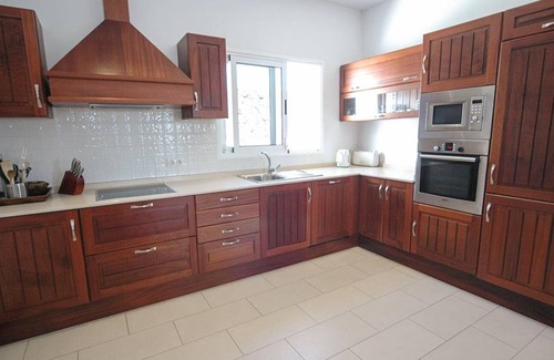 Puerto Calero Villa | Casa Puerto Calero Grande - A wonderful 6 bedroom villa - Short stroll from the.