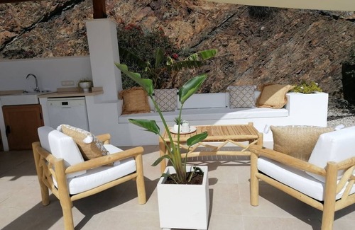 Arenas Villa | Casa Pura Vista, Arenas, with jacuzzi and private pool