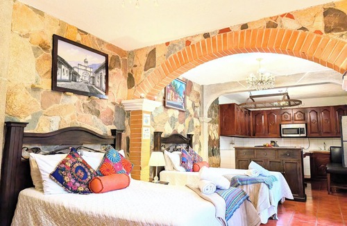 Antigua Guatemala House | Casa Quetzalli