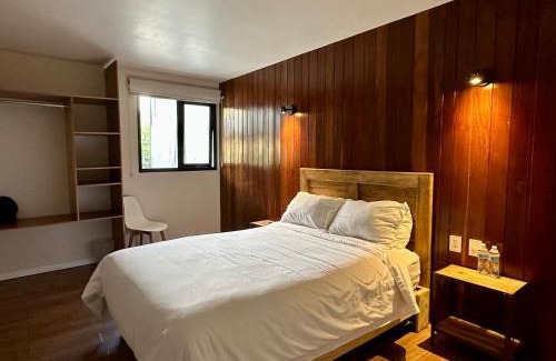 Zona Rosa House | Casa Raffaello
