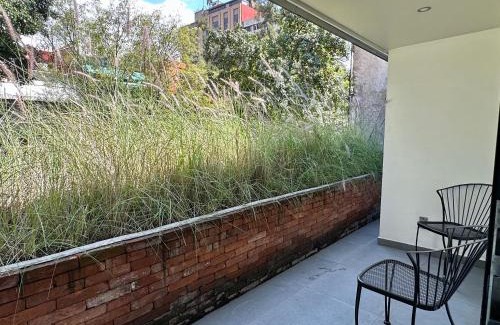 Zona Rosa House | Casa Raffaello