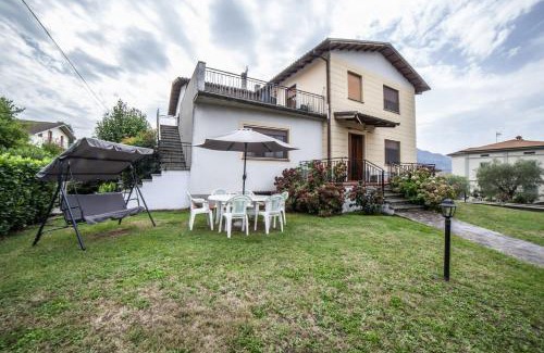 Mologno House | Casa Rina
