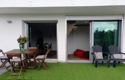 Santiago de Compostela Apartment | Casa Rocha Velha con terraza y piscina particular