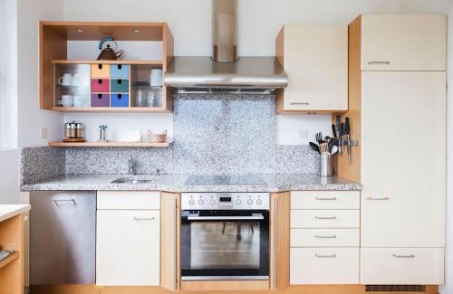 Orselina House | Casa Rondinella App 9500