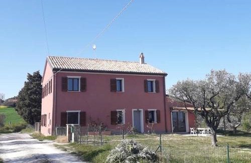 San Costanzo Bed & Breakfast | Casa Rosa