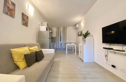 San Lorenzo della Costa Apartment | Casa Rosa Tre 1b/1b with private parking and garden