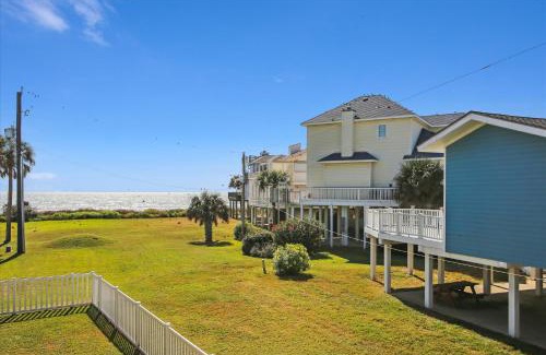 Pirates Beach House | Casa Rosa West