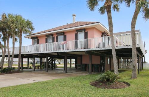 Pirates Beach House | Casa Rosa West