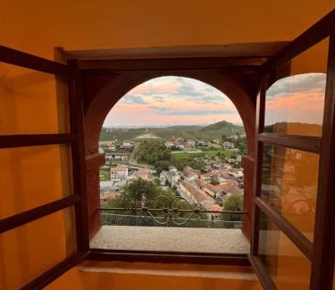 Castellinaldo House | Casa Rossa - Sweet Harmony