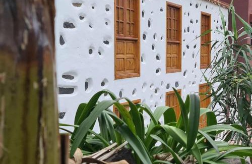 Hermigua House | Casa Rural Antigua Escuela II