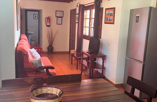 Frontera House | Casa Rural Antonio, Terrace & BBQ in Frontera