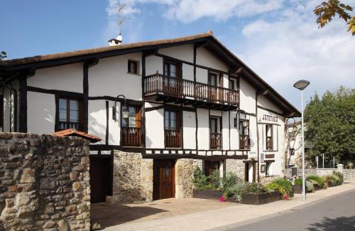 Zubieta House | CASA RURAL BARAZAR