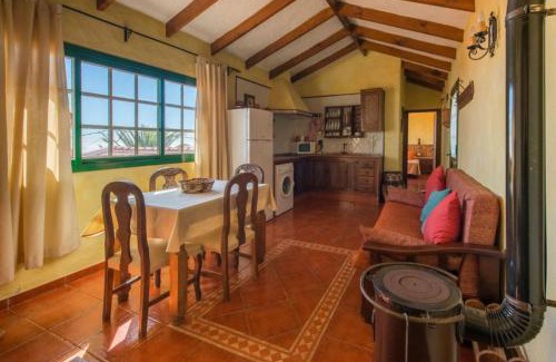 Isora House | Casa Rural con Encanto, Vistas al Mar y BBQ