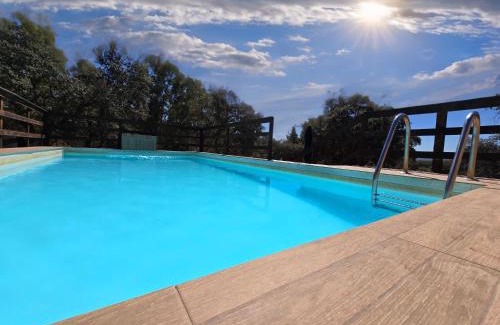 Llerena House | Casa Rural con skatepark y piscina " La Quijada del Lobo "