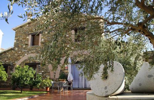 Serradilla House | Casa Rural La Almazara Del Cristo
