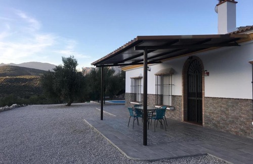 Riogordo Villa | Casa rural La Molina