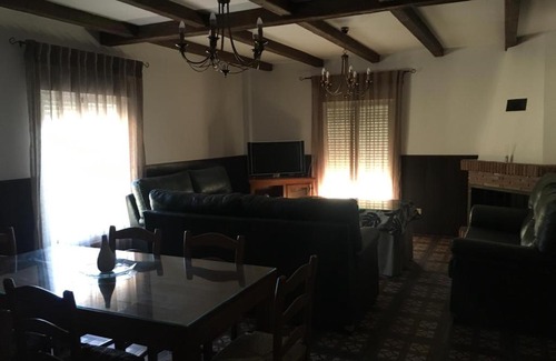 Riogordo Villa | Casa rural La Molina