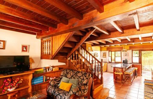 Inguanzo House | Casa Rural La Regoria