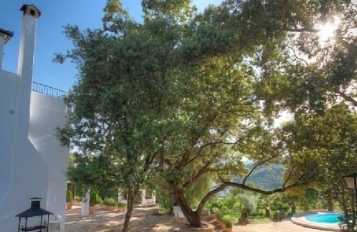 Ubrique Cottage | Casa Rural Los 20 Pilares for 14 people