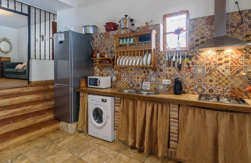 Jubrique Villa | Casa Rural Monte Dios Jubrique by Ruralidays
