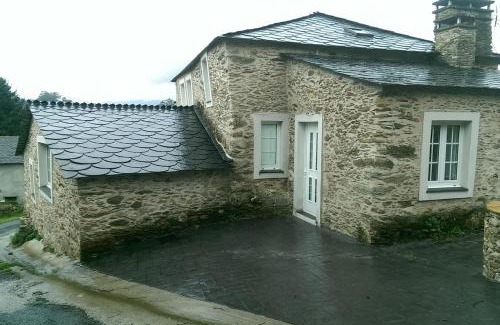 Freires House | Casa Rural Ortigueira