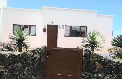Tajaste House | Casa Rural Yeyo en el cráter del volcán