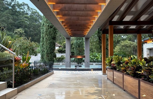 Los Naranjos Villa | Casa San Antonio de la Peña is located in the most privileged area of Medellín.
