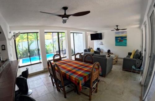 Santa Maria Huatulco House | Casa Santa Cruz 4 bdrm house-Pool & walk to Beach