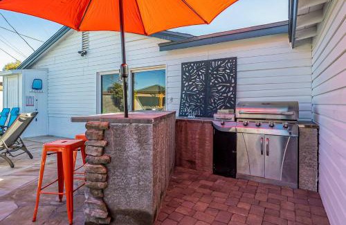 Papago Parkway House | Casa Scottsdale With Free & Private Heated Pool!