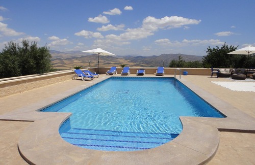 Alora Apartment | Casa Serenity, a stylish comfortable one bedroom apartment.