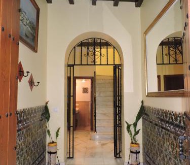 San Bartolome House | Casa Sevillana