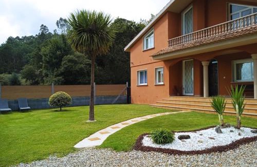 Tomino House | Casa silvosa