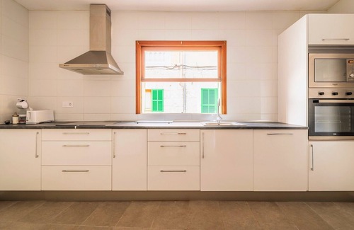 Sa Pobla House | Casa Situada en el Centro de Sa Pobla con una Distancia a la Playa de 11 Kilometros Atravesando el Parque Natural de sa Albufera