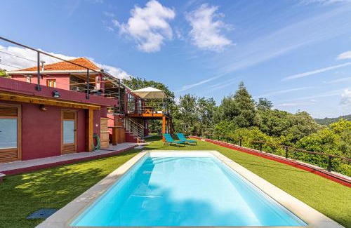Couto de Esteves House | Casa Sobreiros
