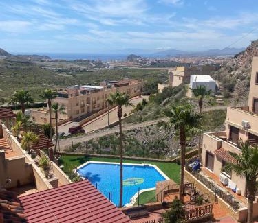 Los Geraeos Apartment | Casa Solanza Rooftop and Pool in Águilas