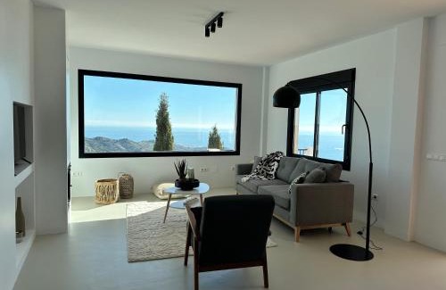 Sayalonga House | Casa Soleada