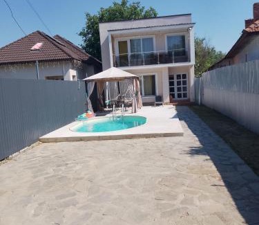 Tirgu Jiu House | CASA SONIA