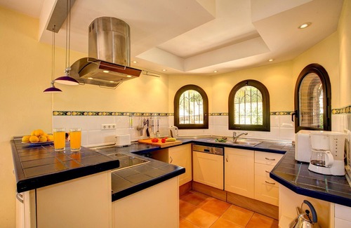 Pals Villa | Casa Susana - Six Bedroom Villa, Sleeps 12